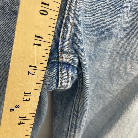 Abercrombie & Fitch The ‘90s Straight Ultra High Rise Jeans knee holes 28 6S - Picture 8 of 11